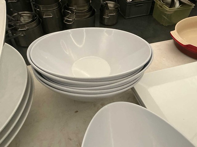 Lot serveer kommen en schalen - afbeelding 7 van  18