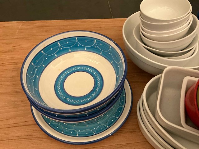 Lot serveerschalen en kommen - afbeelding 4 van  4