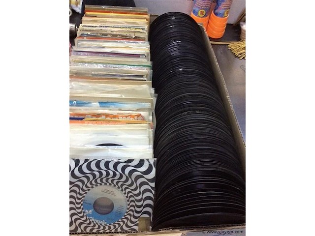 Lot singles divers - afbeelding 1 van  2