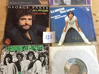 Lot singles - afbeelding 1 van  2