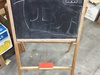 Lot speelgoed divers oa schrijfbord met wisser - afbeelding 2 van  4