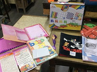 Lot speelgoed divers - afbeelding 1 van  3