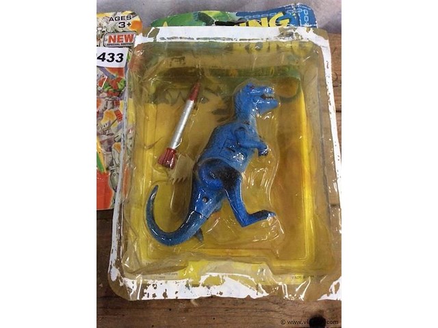 Lot speelgoed oa dino - afbeelding 3 van  3