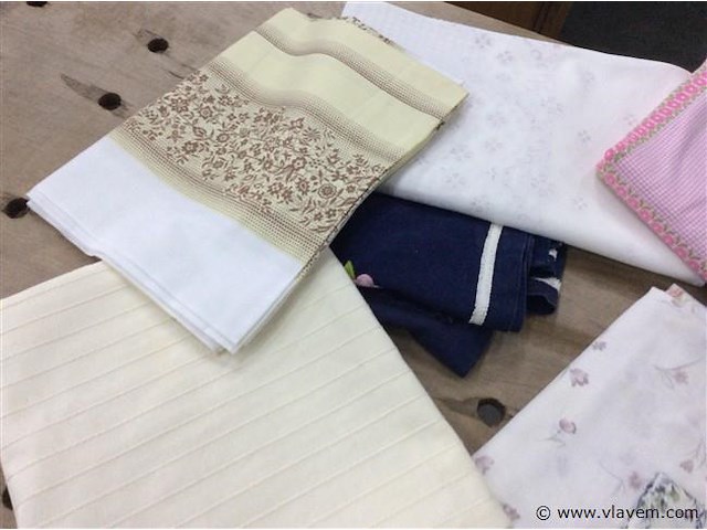 Lot tafellinnen - afbeelding 2 van  3
