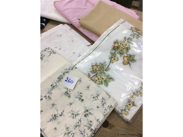 Lot tafellinnen - afbeelding 3 van  3