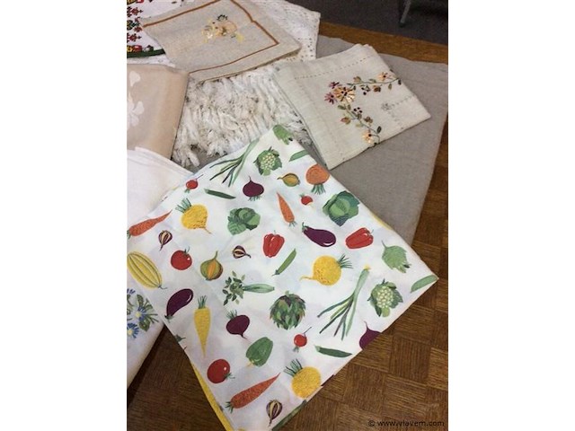 Lot tafellinnen - afbeelding 4 van  4