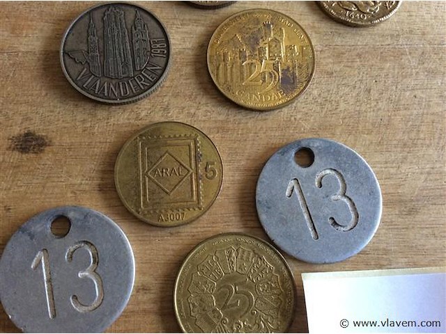 Lot token - afbeelding 2 van  3