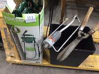 Lot tuinmateriaal - afbeelding 1 van  2