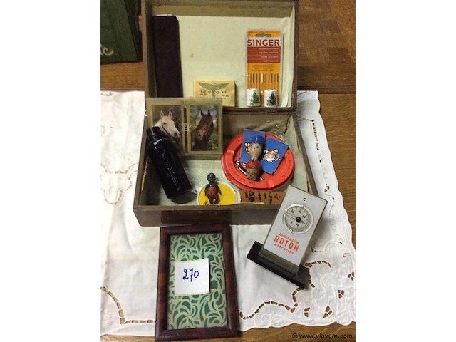 Lot varia in doos - afbeelding 1 van  3