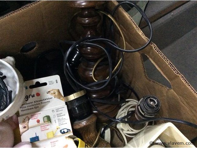 Lot varia - afbeelding 2 van  3