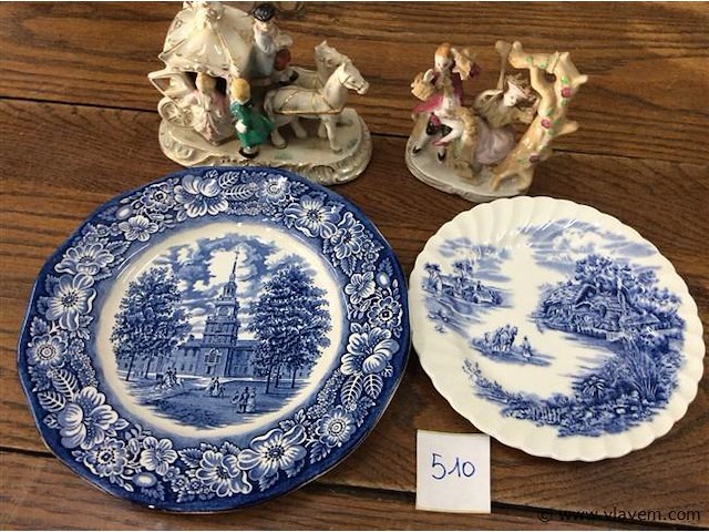 Lot varia - afbeelding 1 van  3