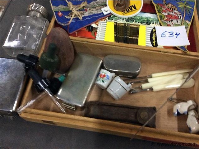 Lot varia - afbeelding 3 van  3