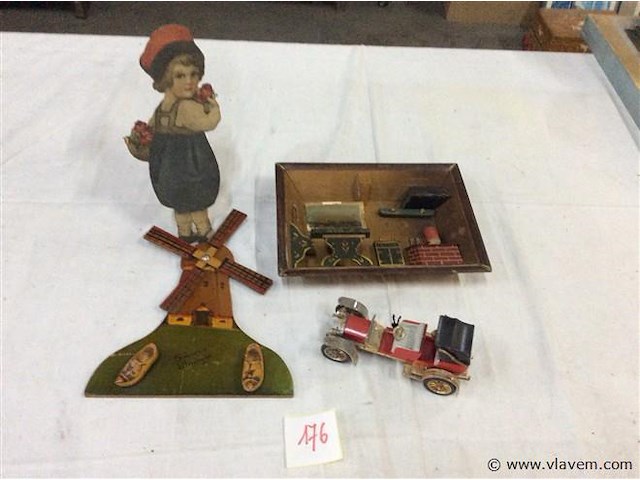 Lot varia - afbeelding 1 van  3