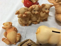 Lot varkentjes - afbeelding 2 van  3