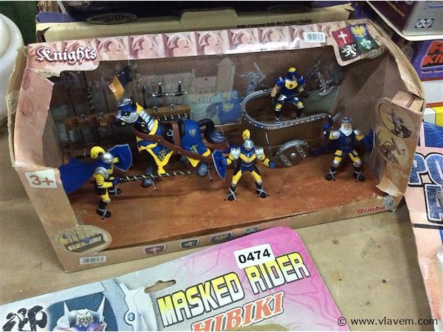 Lot wo masked rider - afbeelding 2 van  3