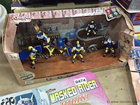 Lot wo masked rider - afbeelding 2 van  3