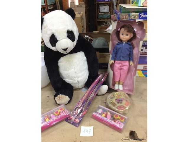 Lot wo panda - afbeelding 1 van  3