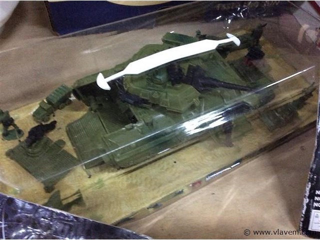 Lot wo tank - afbeelding 2 van  3