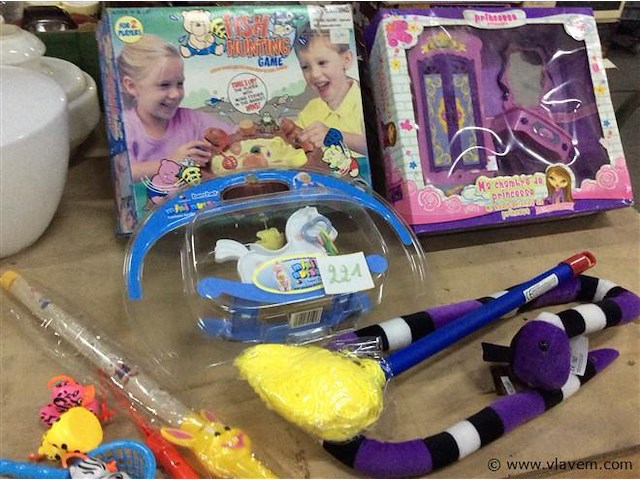 Lot wo visspel - afbeelding 1 van  3