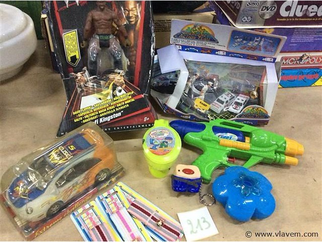 Lot wo waterpistool - afbeelding 1 van  3
