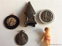 Lotje religieus - afbeelding 2 van  2