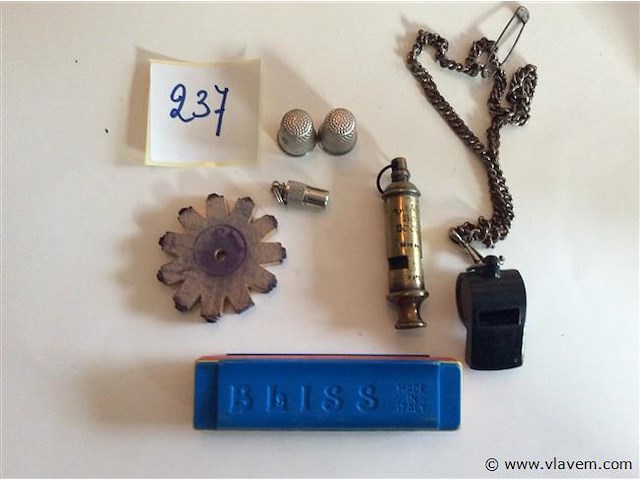 Lotje varia - afbeelding 1 van  3