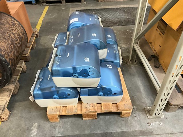 Lotus enmotion automatisch handdoekdispencer (9x) - afbeelding 3 van  3