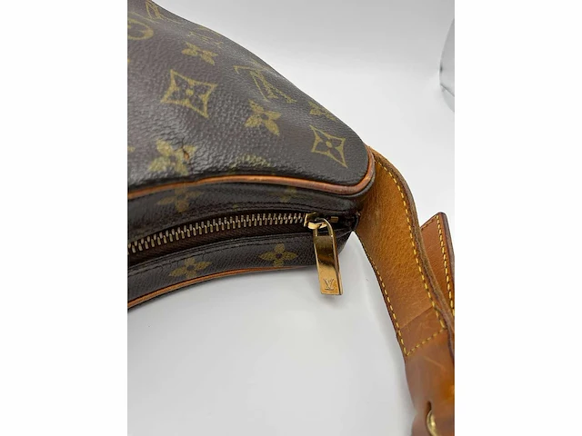 Louis vuitton - croissant mm - handtas - op echtheid geconroleerd - designer - afbeelding 14 van  14