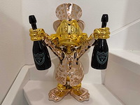 Louis vuitton dagobert duck sculptuur - afbeelding 1 van  3