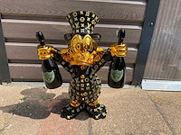 Louis vuitton dagobert duck sculptuur - afbeelding 2 van  8