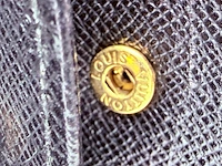 Louis vuitton epi lederen portemonnee - afbeelding 2 van  13