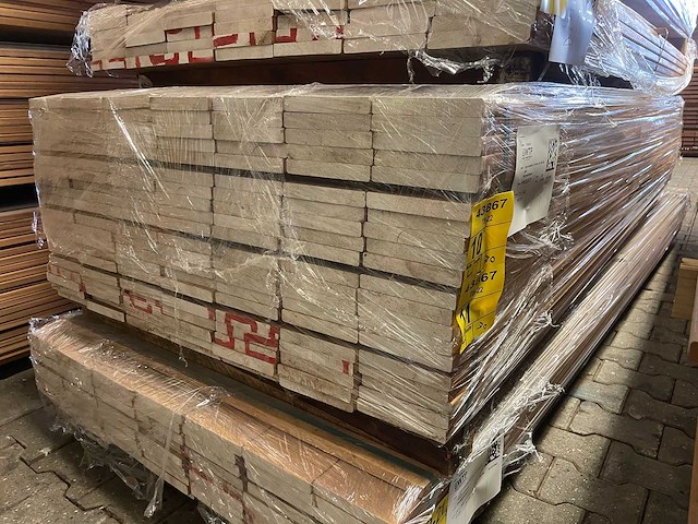 Louro vermehlo planken geschaafd 2750x145x21mm (70x) - afbeelding 4 van  4
