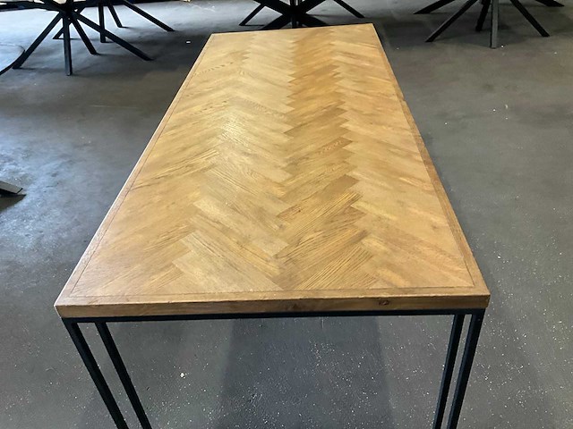 Lovew eetkamertafel - afbeelding 2 van  12