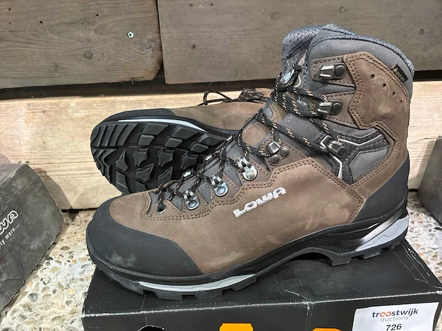 Lowa camino gtx wandelschoen 42 - afbeelding 1 van  3