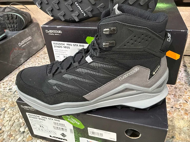 Lowa maddox pro gtx mid wandelschoen 41.5 (2x) - afbeelding 2 van  3