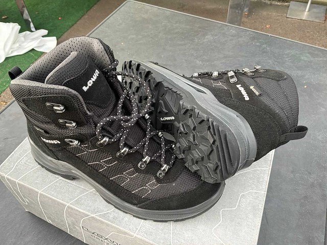 Lowa taurus pro wandelschoen (3x) - afbeelding 2 van  5
