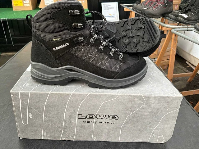 Lowa taurus pro wandelschoen (3x) - afbeelding 1 van  5