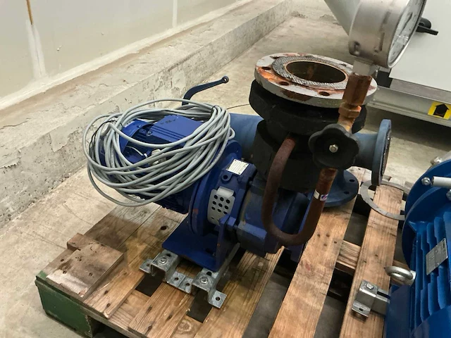 Lowara centriguaalpomp en divers - afbeelding 6 van  16