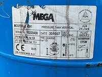 Lowara hydrovar hv 3.4 f/120d1 hydrofoorpompinstallatie - afbeelding 8 van  9
