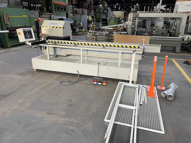 Löwer - 1998 - fa 4 s - diverse schuur- en polijstmachines - afbeelding 9 van  19