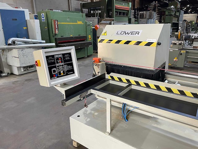 Löwer - 1998 - fa 4 s - diverse schuur- en polijstmachines - afbeelding 11 van  19