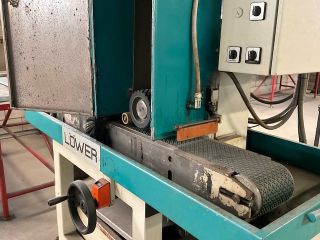 Löwer bandslijpmachine - afbeelding 7 van  11