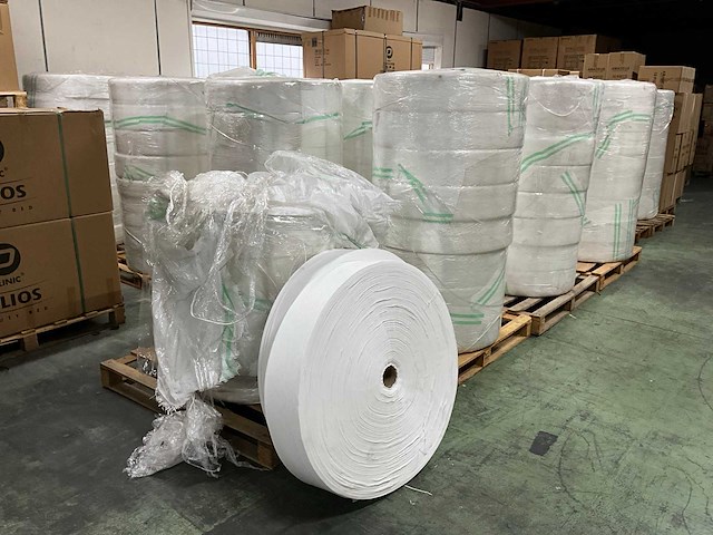 Lowmelt 35gr 17,5 rol mondmasker filterlaag (79x) - afbeelding 2 van  4