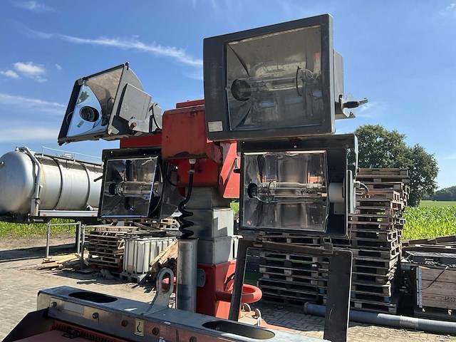 Loxam lichtmast - afbeelding 8 van  8