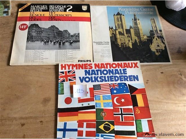 Lp divers 3stuks ( nationale hymnes + marsmuziek) - afbeelding 1 van  2