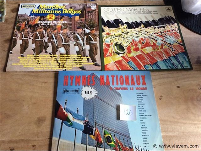 Lp divers 3stuks ( nationale hymnes + marsmuziek) - afbeelding 1 van  2