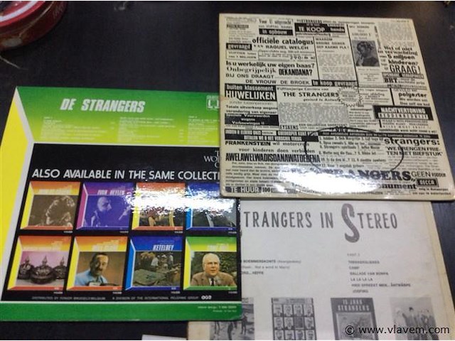 Lp the strangers 3stuks - afbeelding 2 van  2