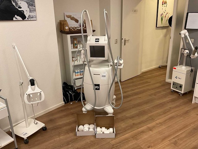 Lpg cellu m6 integral endermologie machine - afbeelding 1 van  9