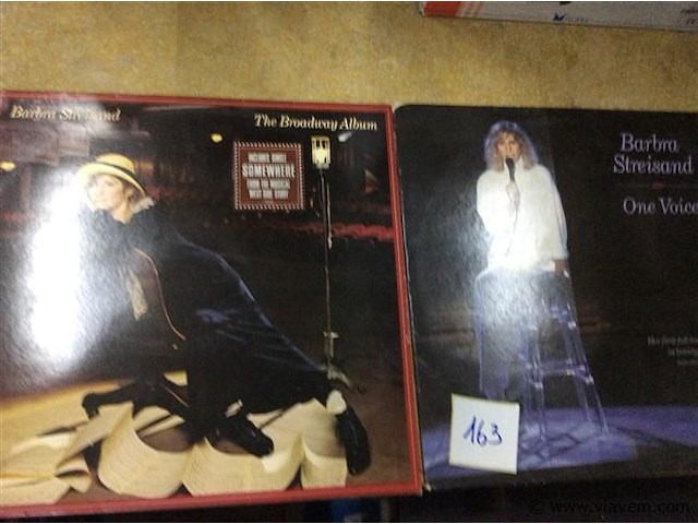 Lp's barbara streisand 2stuks - afbeelding 1 van  2