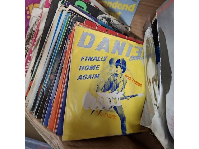 Lp's en singels , sony/grundig - afbeelding 4 van  15